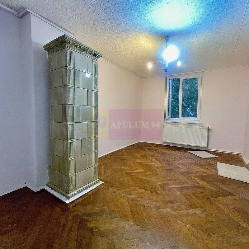 Raritate - Casa la curte Romana- Piata Victoriei zona Nicolae Iorga